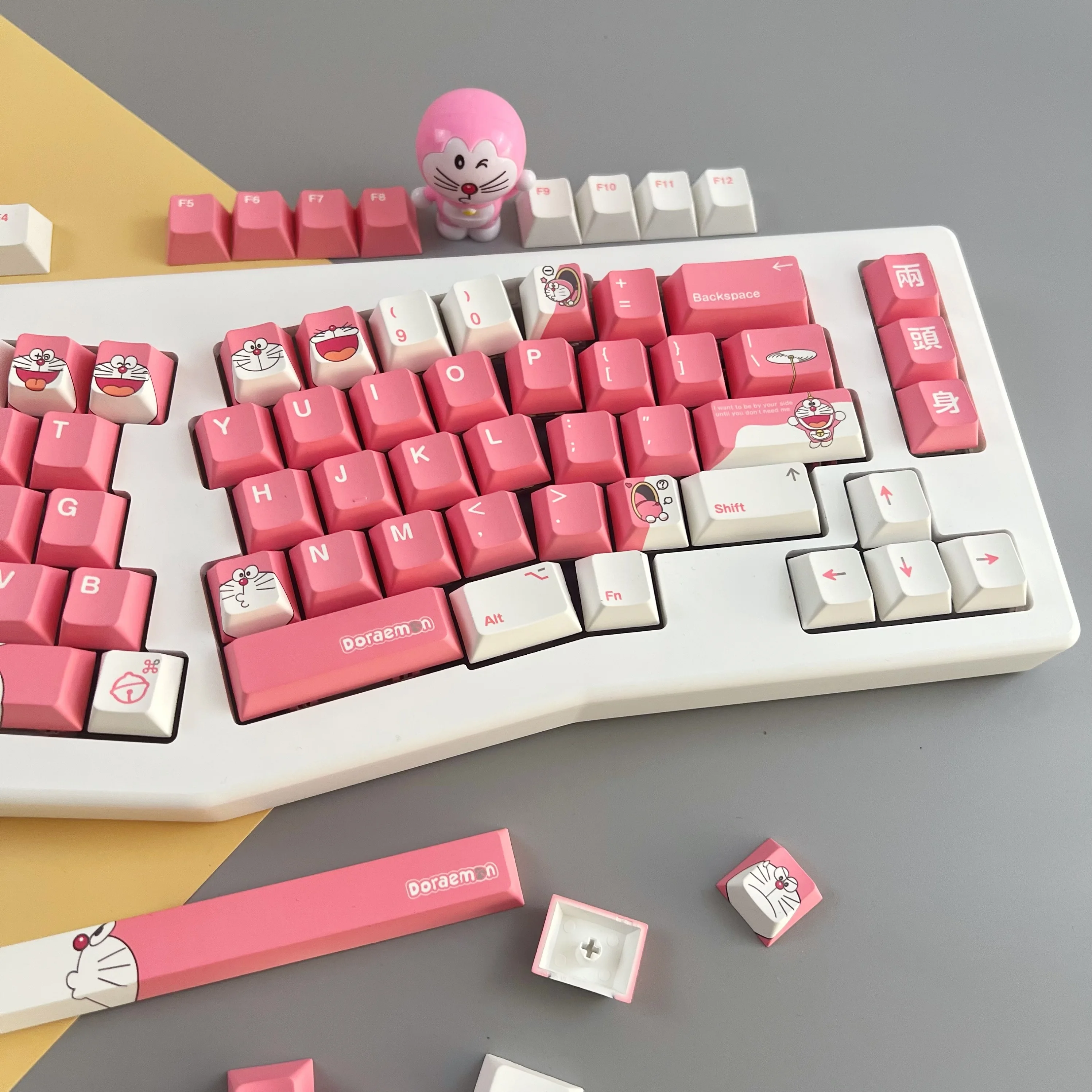 Teclas de PBT de Anime rosa para Teclado mecánico de 61/144/87/6878/100, perfil Cherry, 104/108 teclas