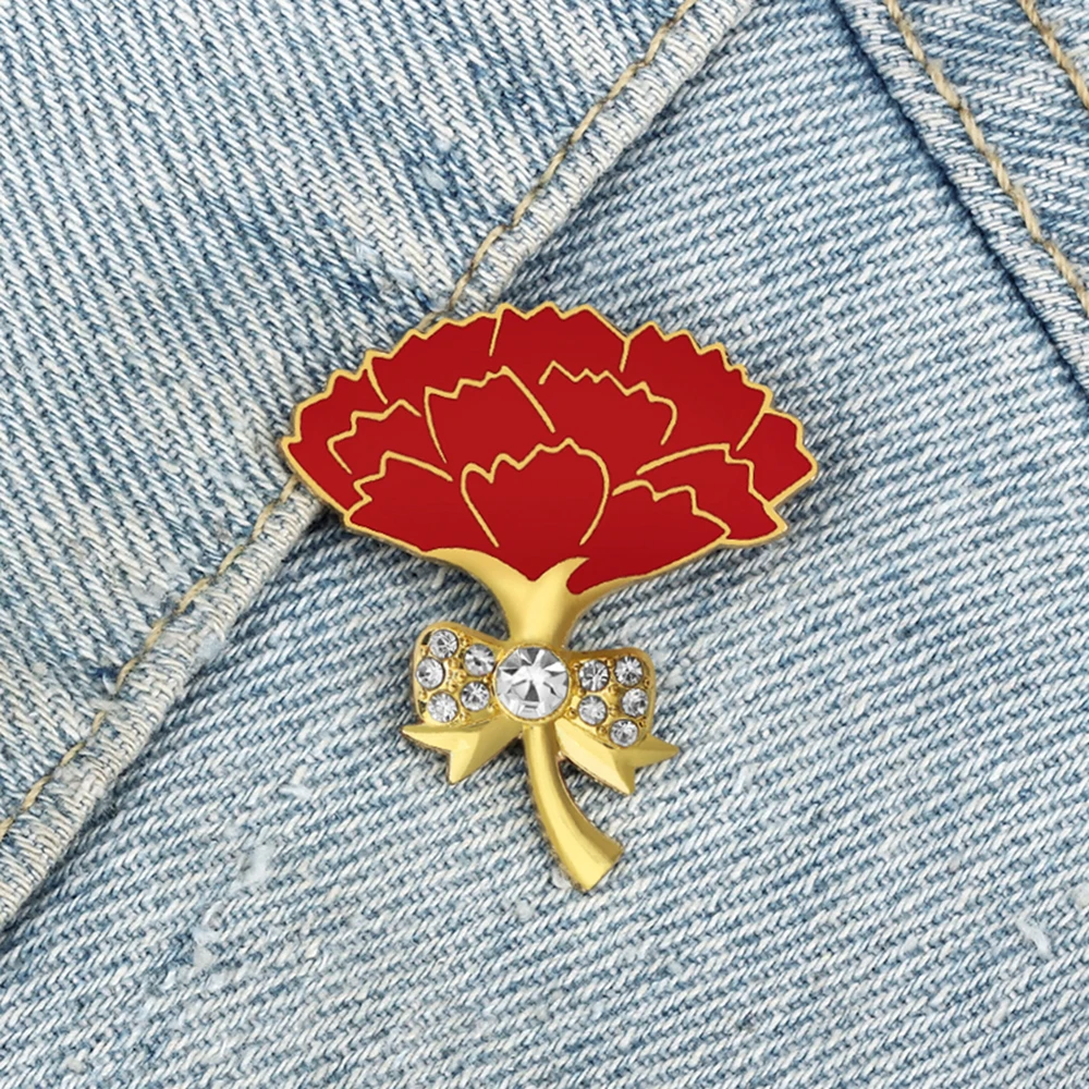 Vintage Red Carnation Enamel Brooch For Women Pretty Elegant Flower Rhinestone Lapel Pin Mother's Day Gift Party Wedding Jewelry