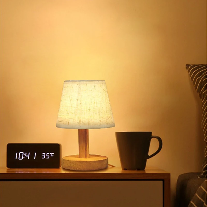Retro LED Table Lamp USB Powered Lighting For Living Bedroom Bedside Night Lamp Desktop Linen Lamp Decoration LED Desk Lights