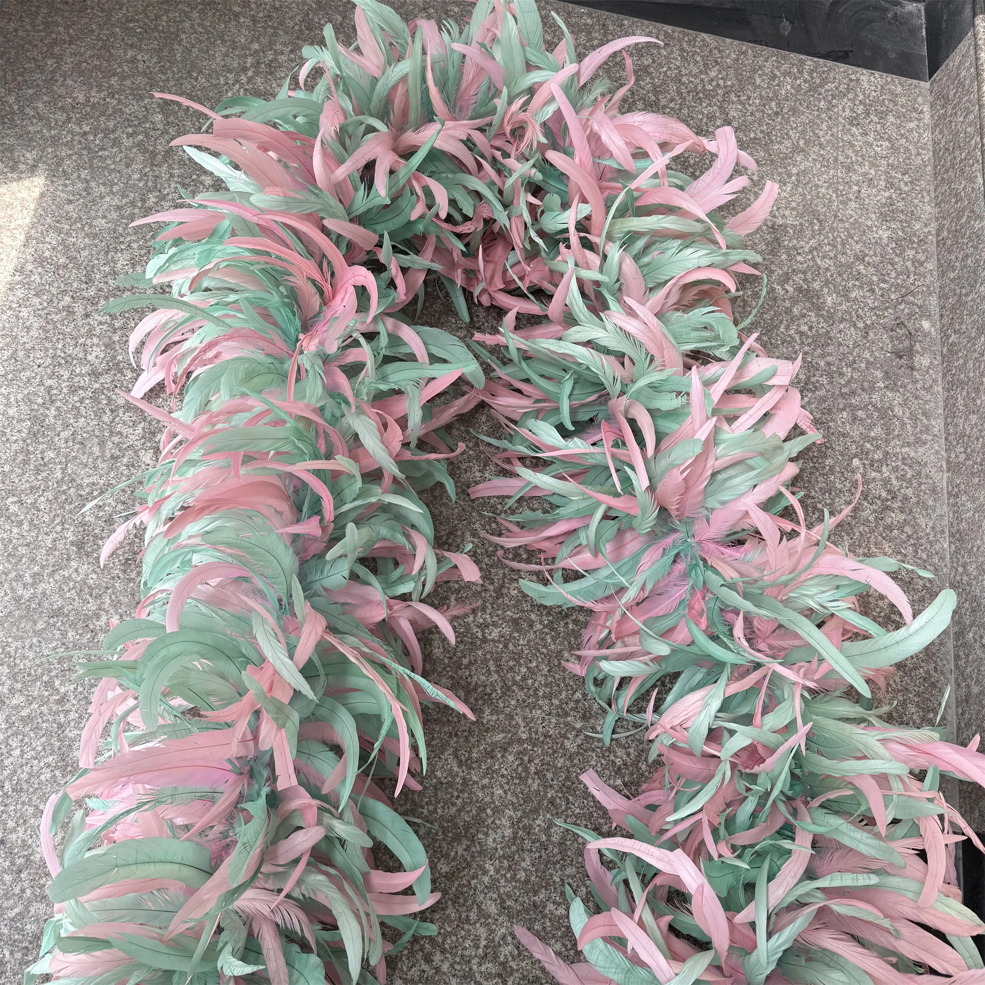 

Big Chicken Feather Boa 2/3Yard Pink Green Rooster Tail Feather Shawl for Fashion Party Dance Clothing Sewing Accessories