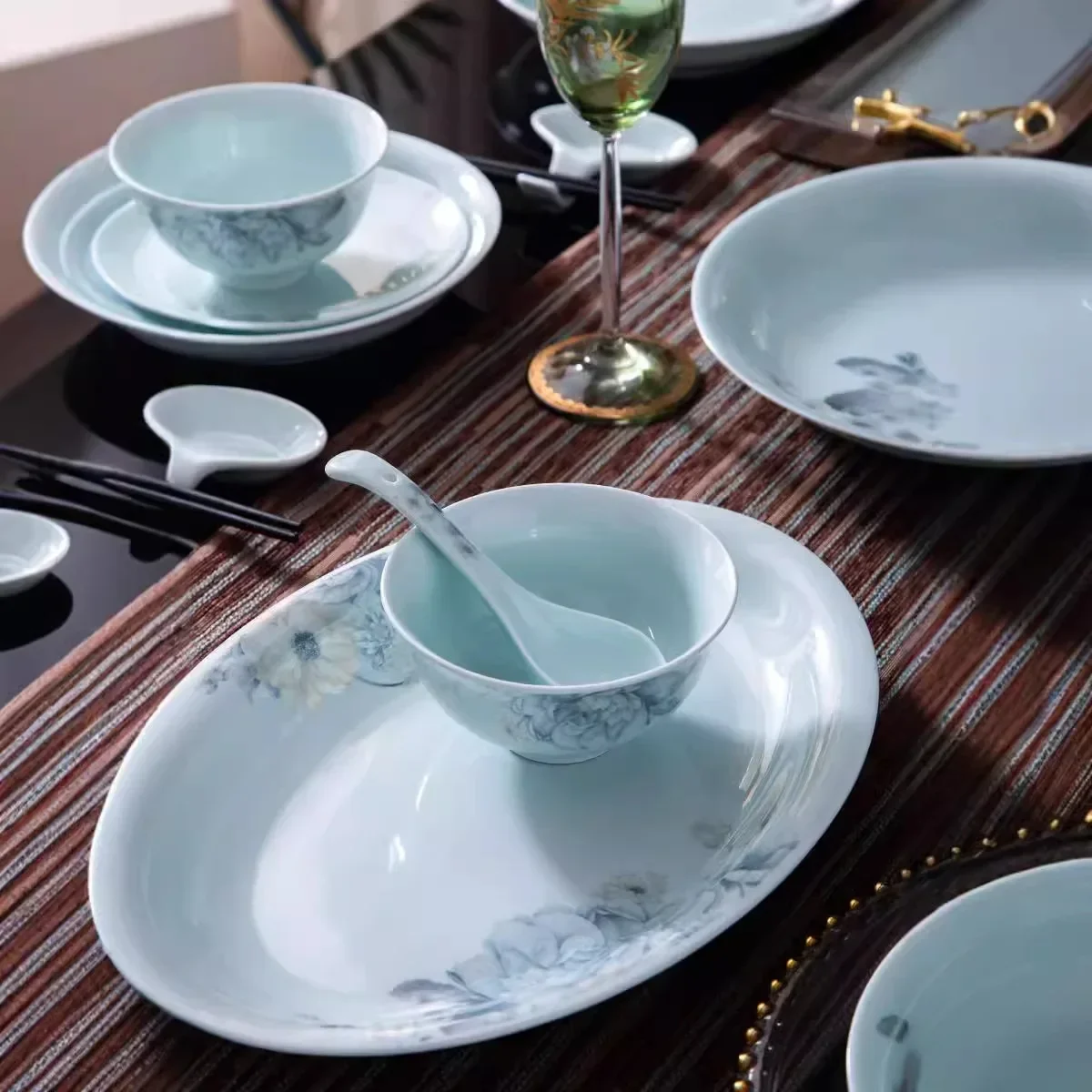y14- Ceramic Tableware Set High Temperature White Porcelain Kaolin Health Overglaze Celadon Tableware Bowls and Dishes Cover