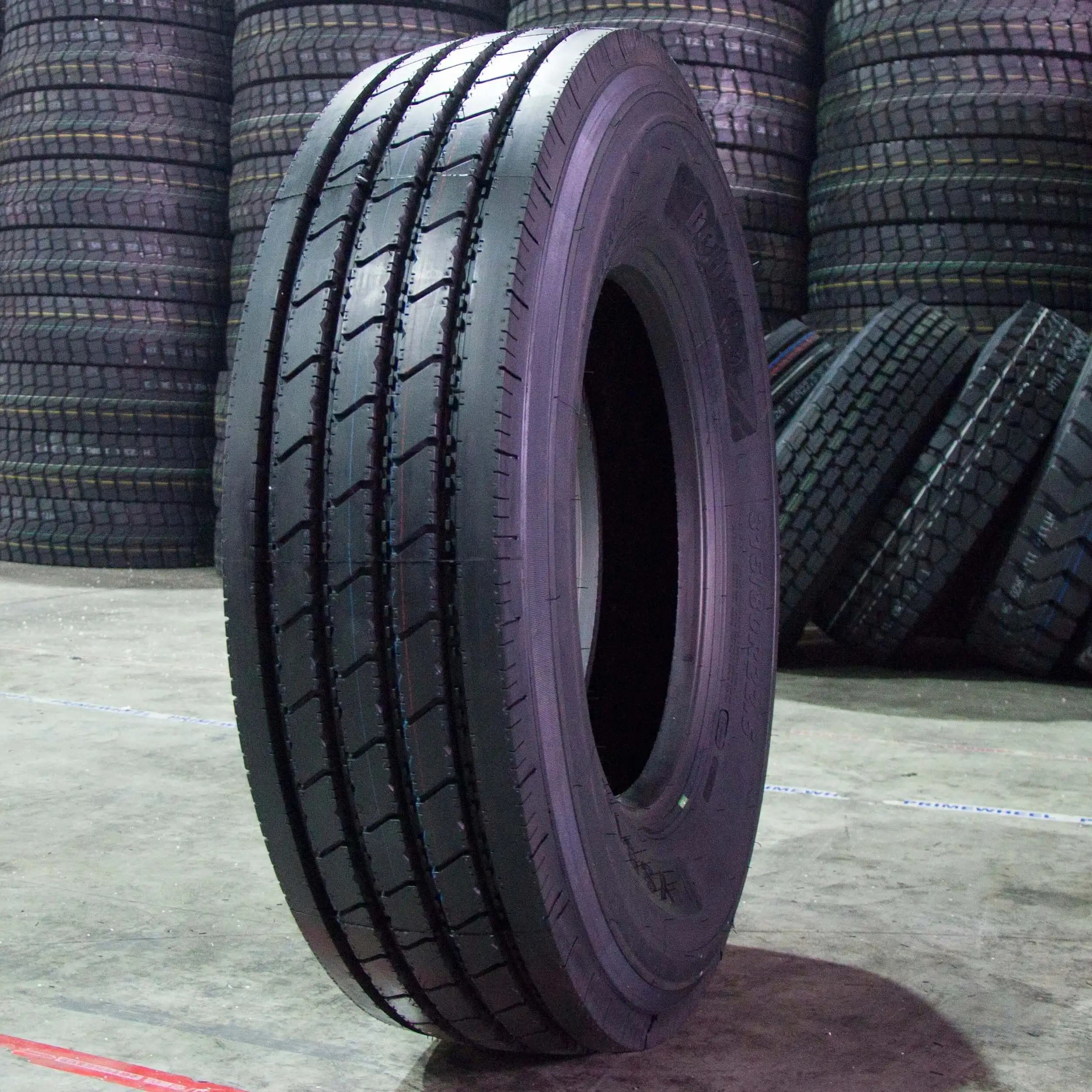 

24.5 295 80 22.5 295/75R22.5 Low Pro Truck Tire 295