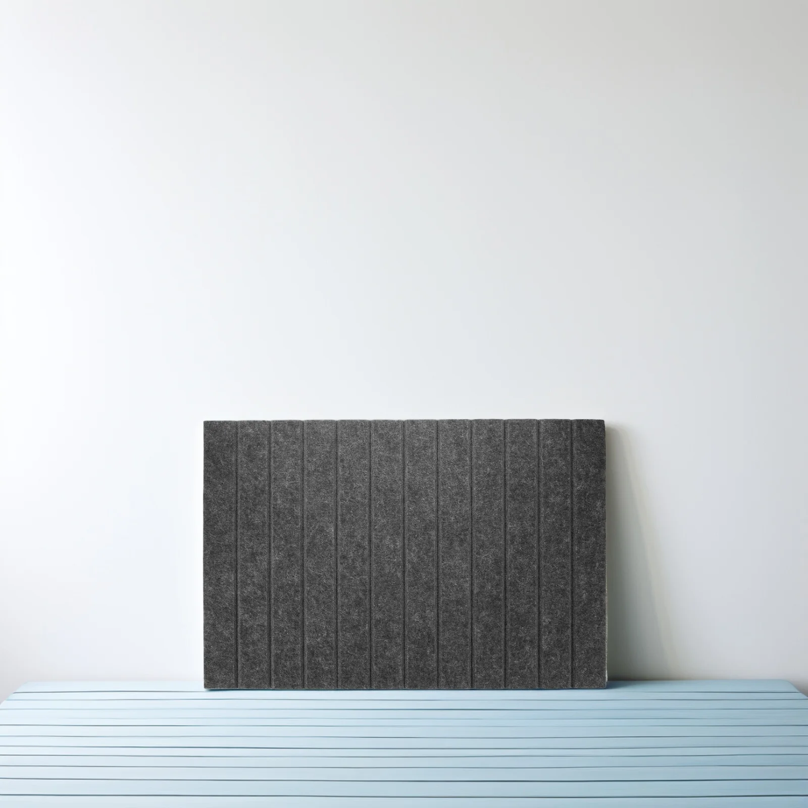 

Vertical Stripe Felt Bulletin Board Self-Adhesive Pin Wall Display Board for Photo Memo Decoration Home Office Classroom