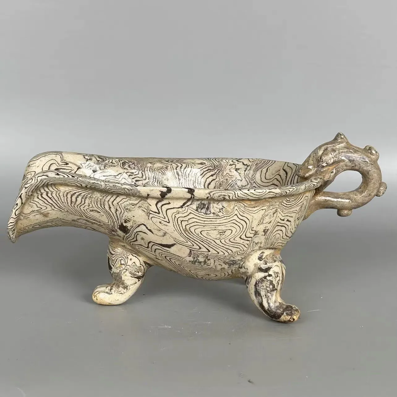 Chinese White Glaze Twisted Porcelain Cup Song Dangyang Dragon Shape 7.3 inch