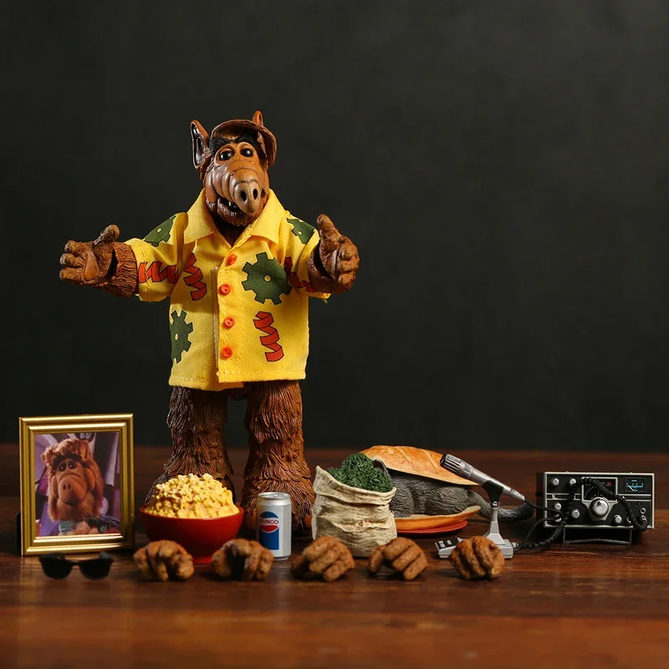 NECA Alf Collection Action Figure PVC Model Toy Doll Figurals Gift