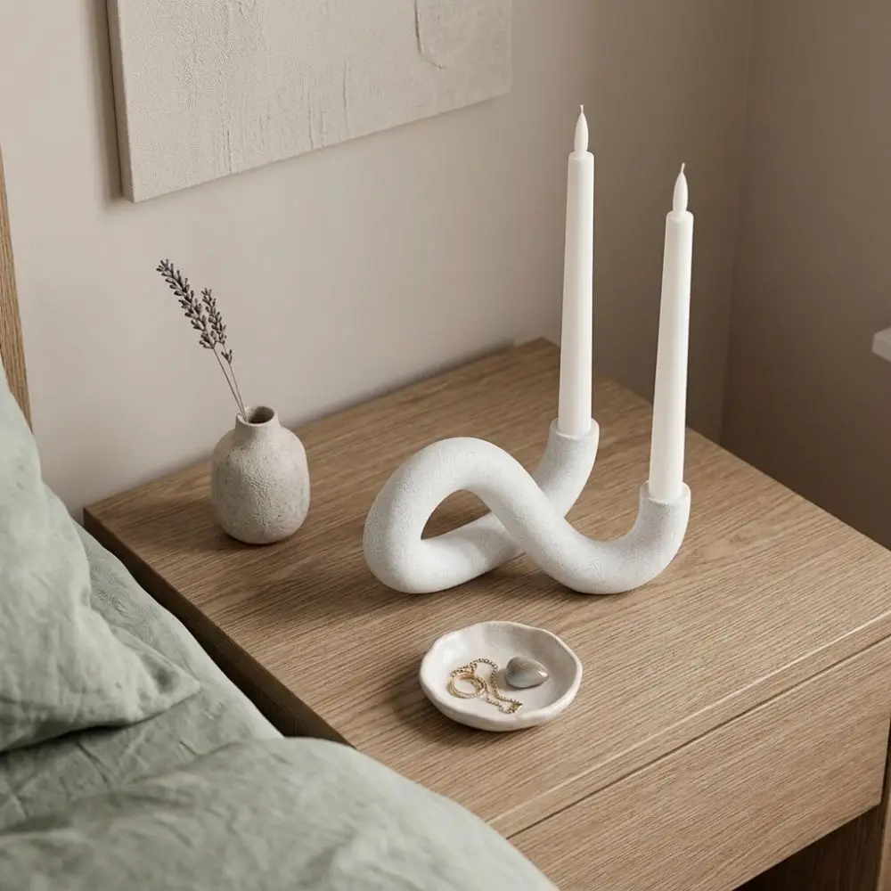 3D Printed Knot-Shaped Taper Candle Holder Plastic Stable Base Abstract Art Candlestick Vintage Curved Minimalist Decor Statue