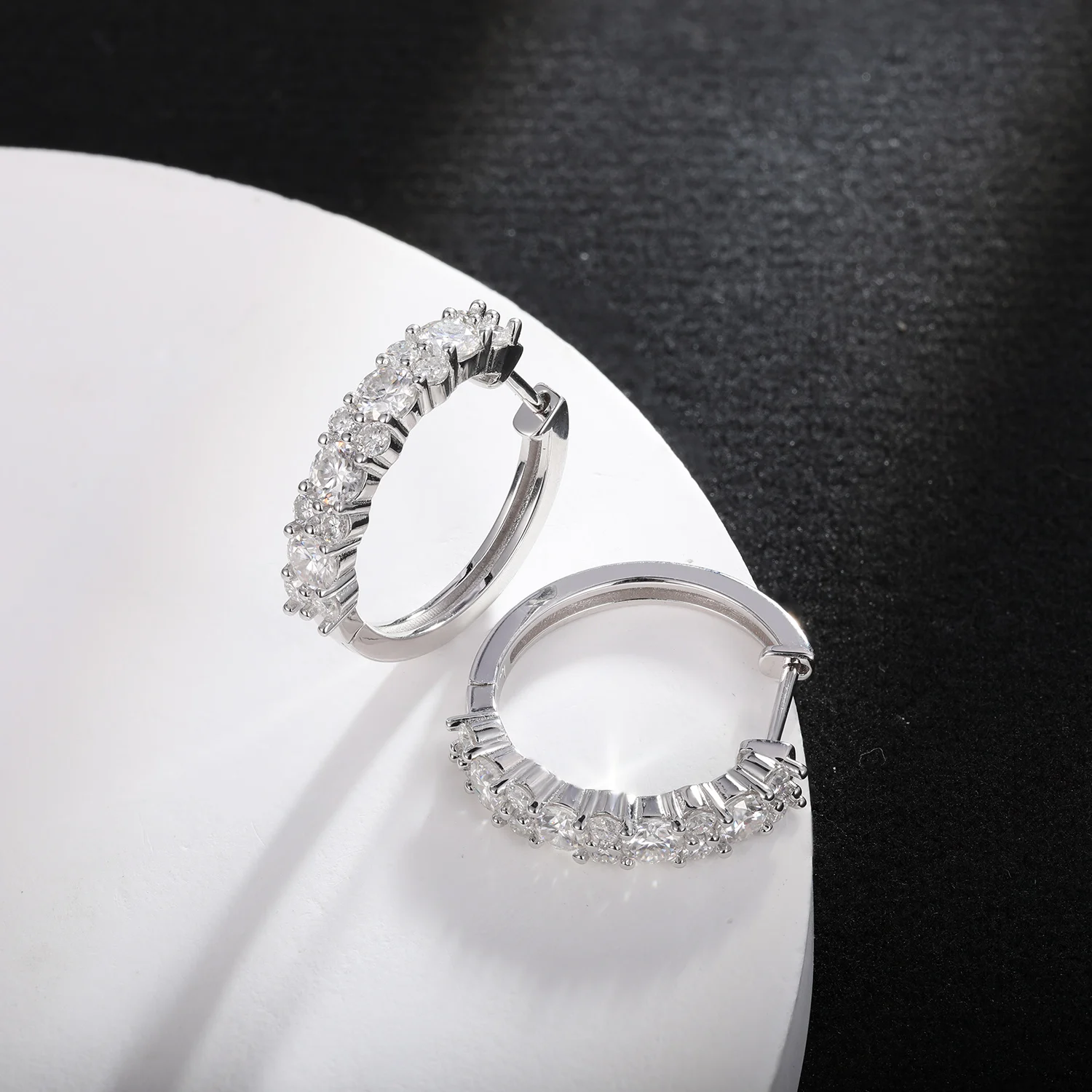 

APIR 20mm Moissanite Hoop Earrings 925 Sterling Silver Hypoallergenic Diamond Huggie Hoops for Women Daily Wear Fine Jewelry