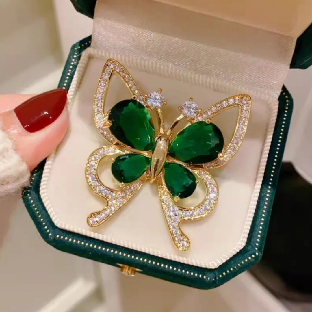 Rhinestone Inlaid Brooch Sweet Alloy Brooch Faux Pearl Brooch Sturdy Elegant Clothing Pin For Relatives Blazers Friends