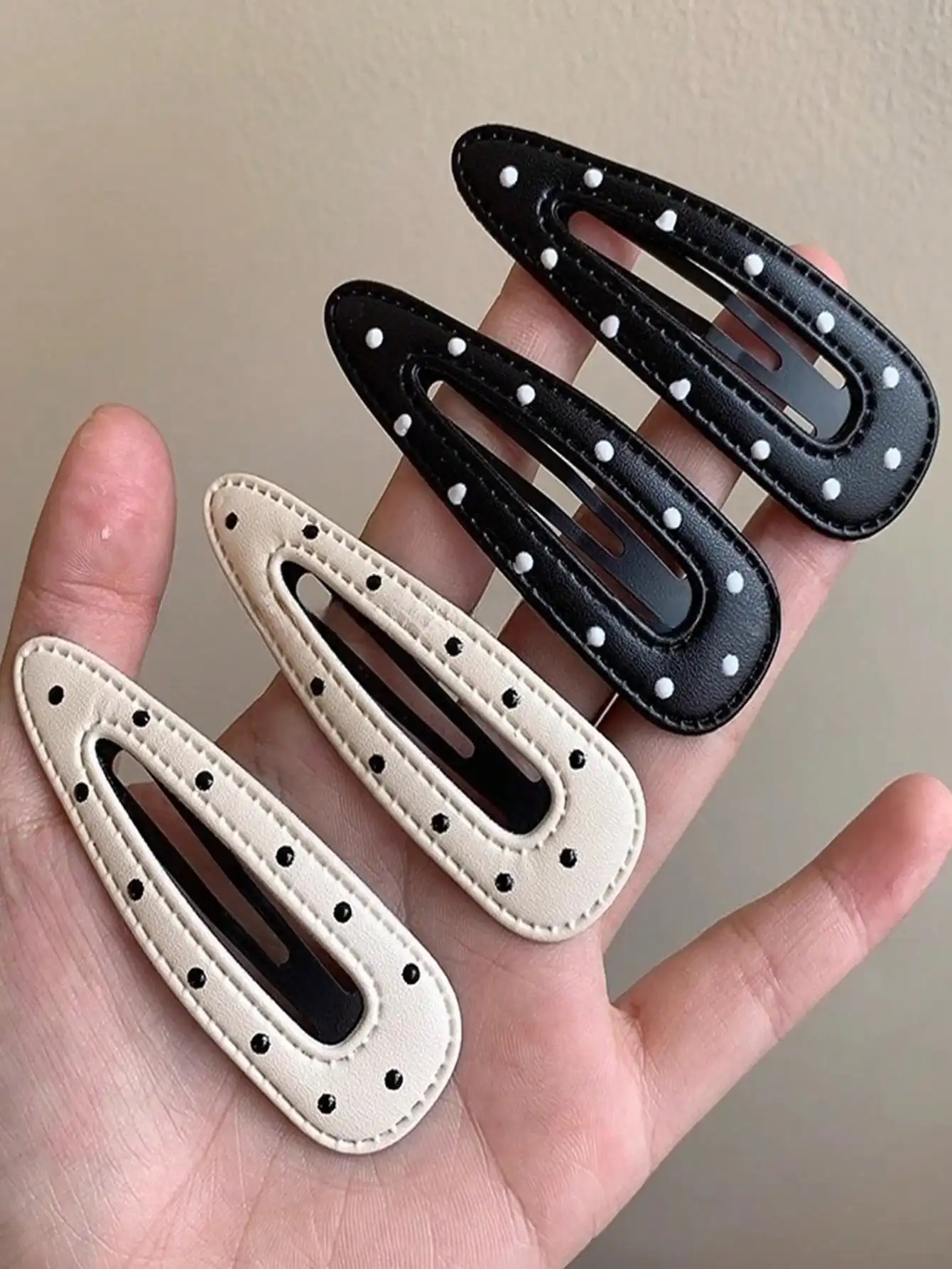 2pcs Fashionable Simple Elegant Versatile Black & White Polka Dot Leather Hair Clips, Suitable For Women Everyday Wear, Gifts,