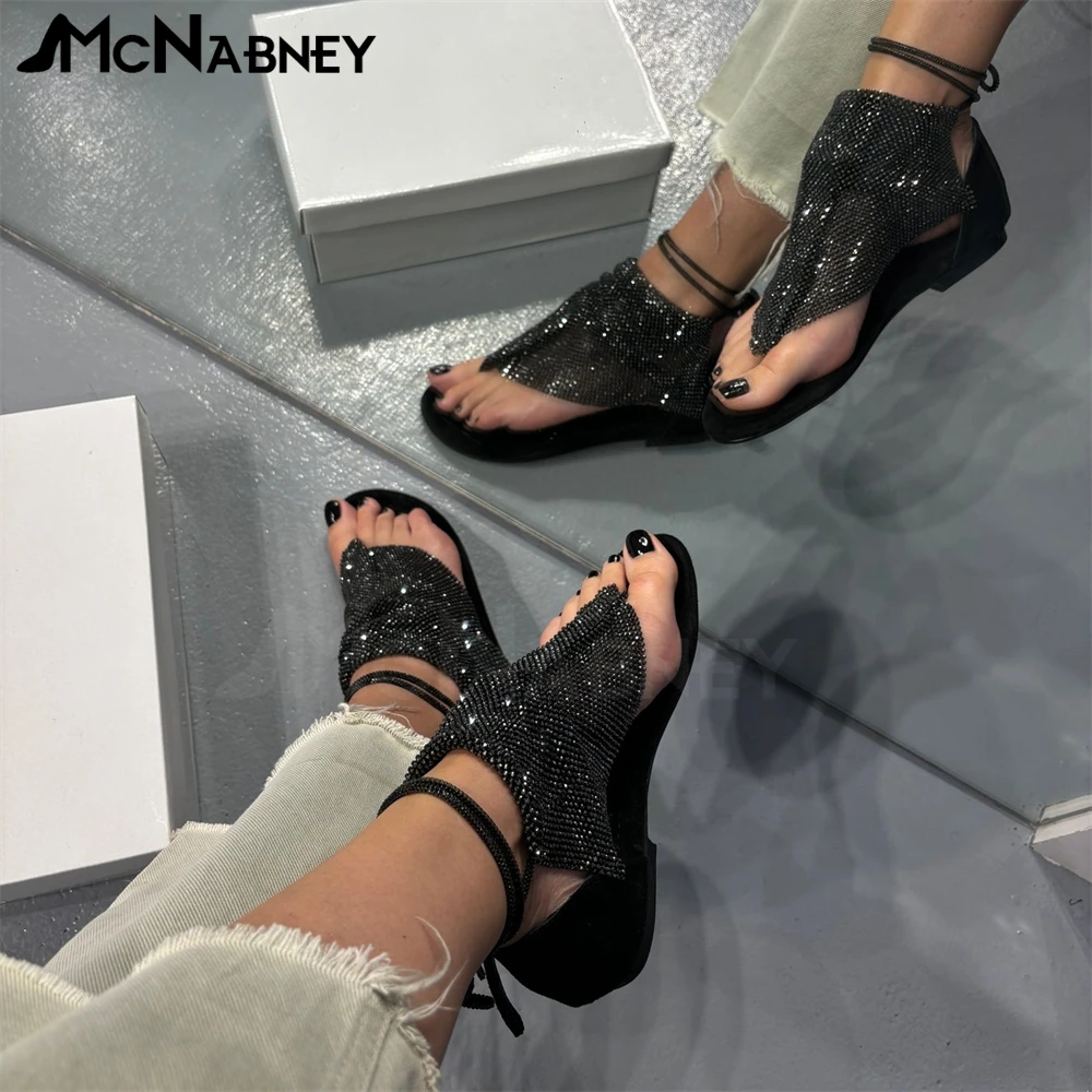 Crystal Stone Flat Sandals Black Rhinestone Strappy Sandals Luxurious Bling Bling Summer Sandals Open Round Toe Sandal for Women