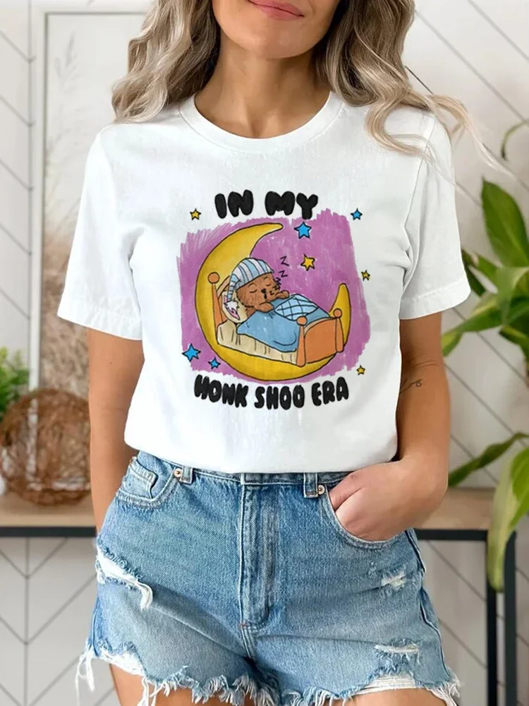 

Милая одежда Kawaii с принтом женская футболка с круглым вырезом с коротким рукавом в повседневном стиле Женская Базовая футболка с мультяшным принтом.