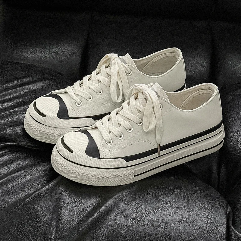 

Женская обувь на толстой подошве нового стиля 2025 года, тканевые туфли на мягкой подошве, повседневная обувь, летние дышащие легкие шлепанцы