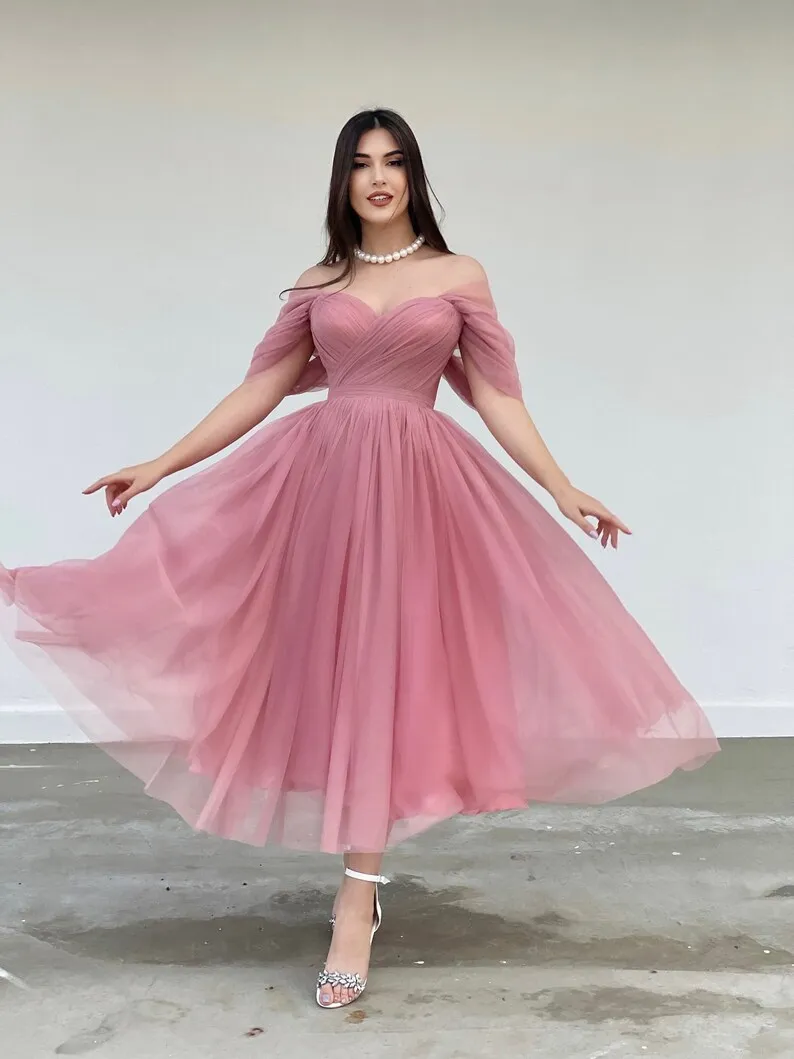 Elegant Off the Shoulder A-line Evening Dresses Tulle Sweetheart Tea-Length Party Dress With Cross-Pleats Wedding Guest Gowns