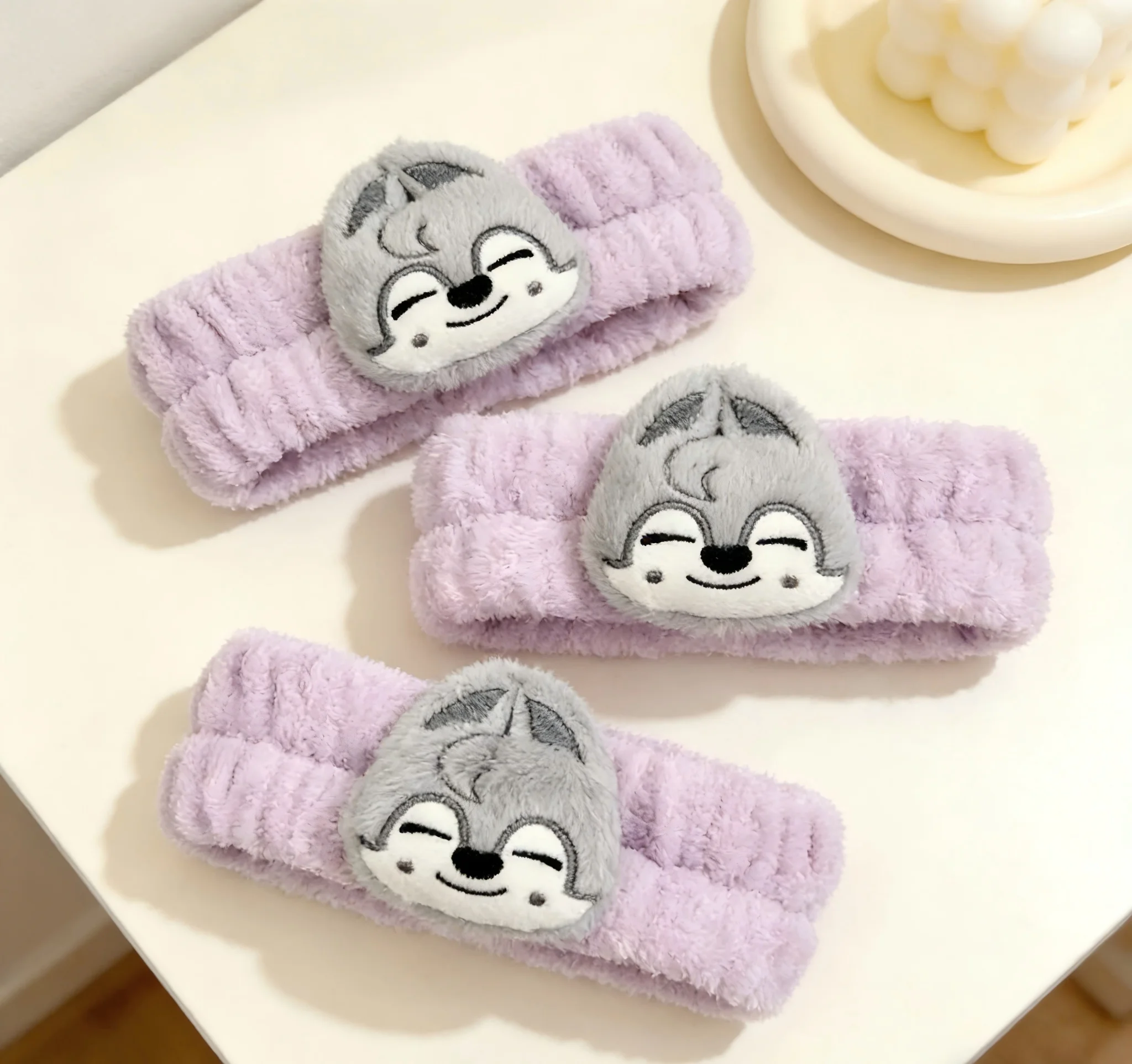 

Новейший набор: повязка для волос и браслет SKZO, в стиле знаменитостей, для умывания, комплект для волос, милый однотонный дизайн