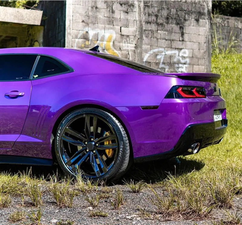 Ultra Gloss Candy Metallic Purple Vinyl Car Wrap Film Roll Air Release Stretchable Self Adhesive Decal Motorbike Car Wrapping