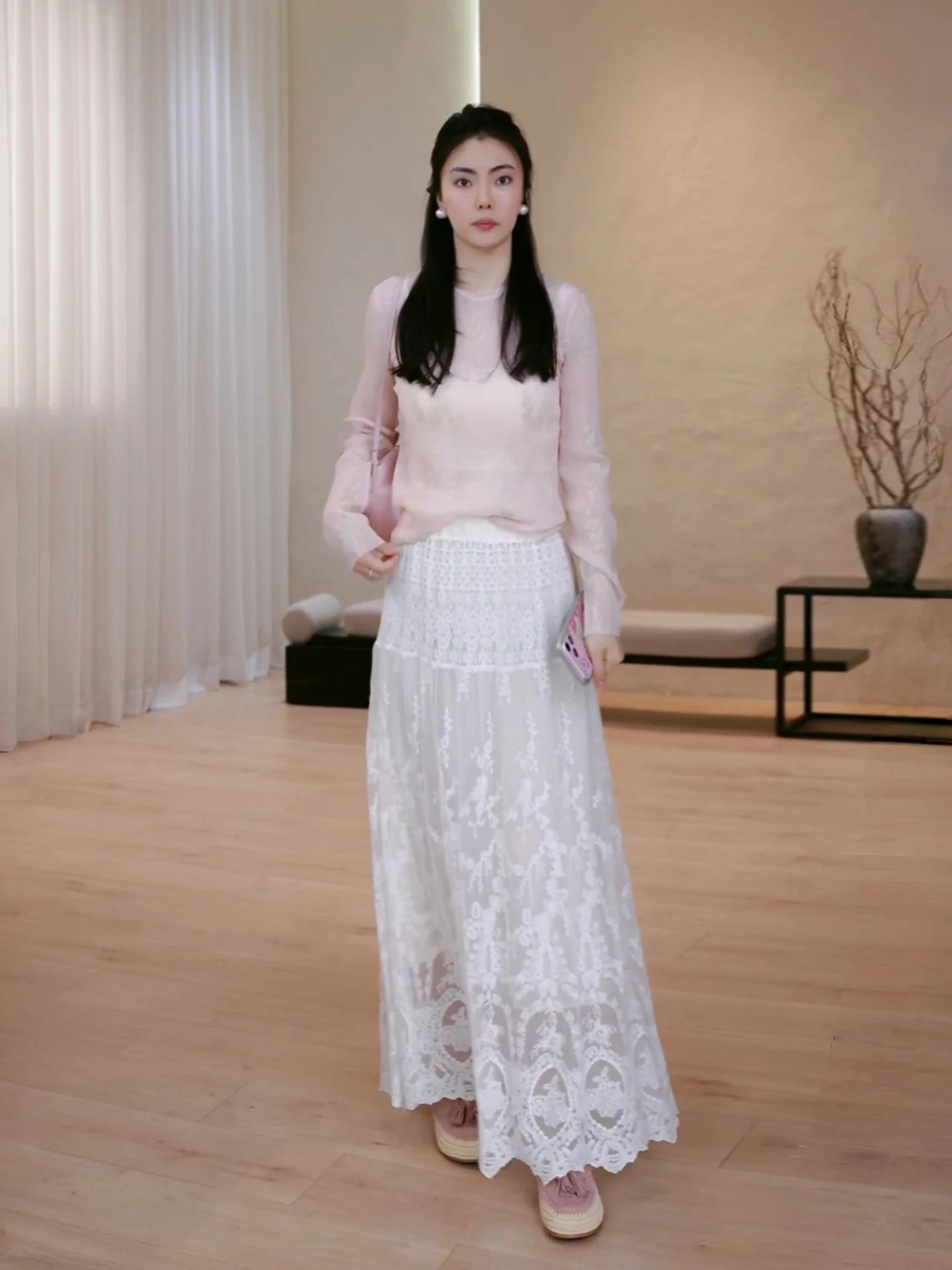 Pm Wang Na Na Lace …