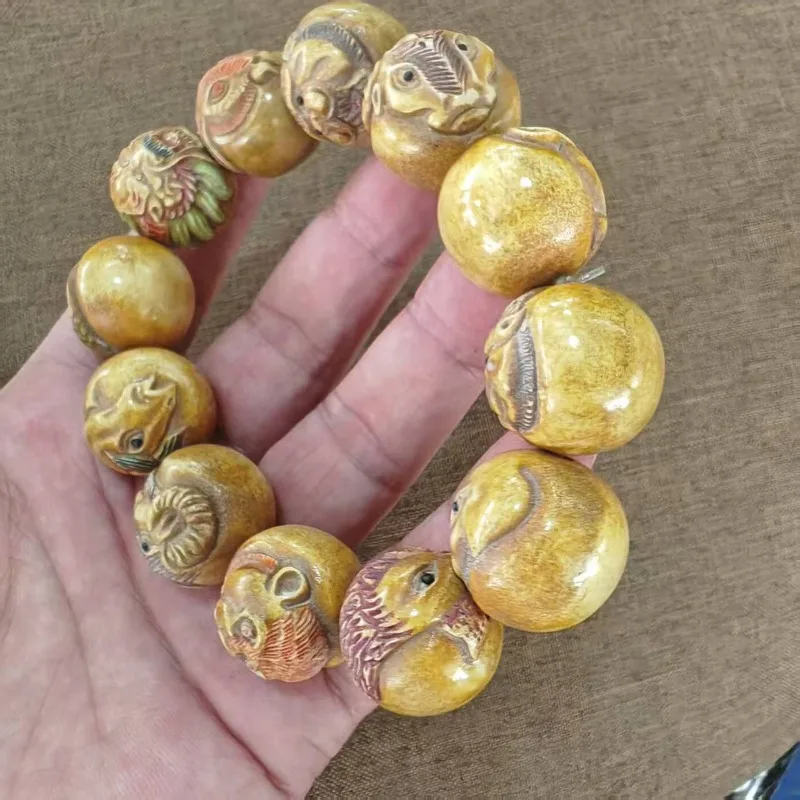 Vintage Ethnic Fortune Talisman Bracelet Unisex Retro Old‑look Carved Multi‑totem Pattern Beads Spiritual Hand Jewelry