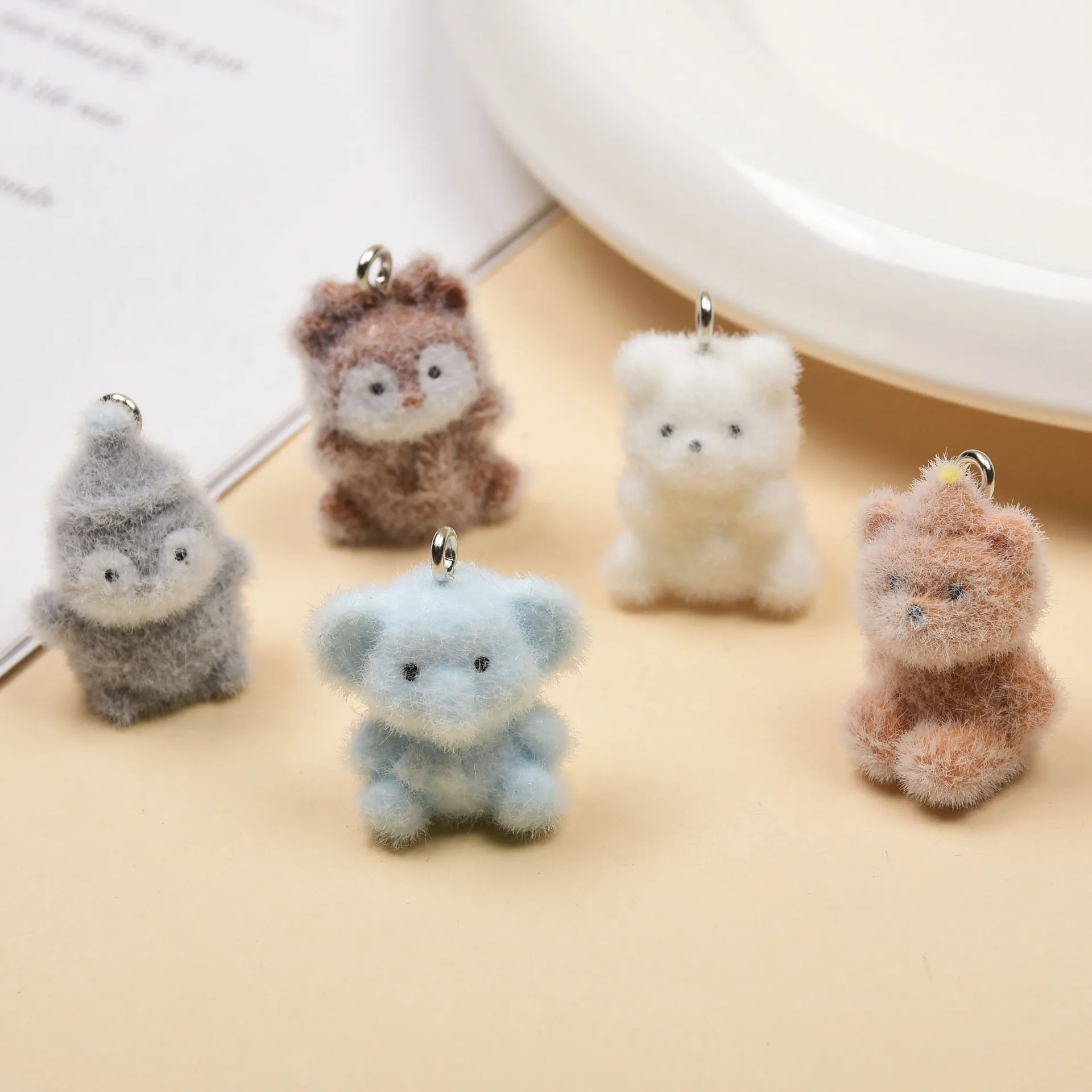 

5Pcs Flocked pendant cute cartoon mini animal resin DIY charm phone strap keychain bag accessory