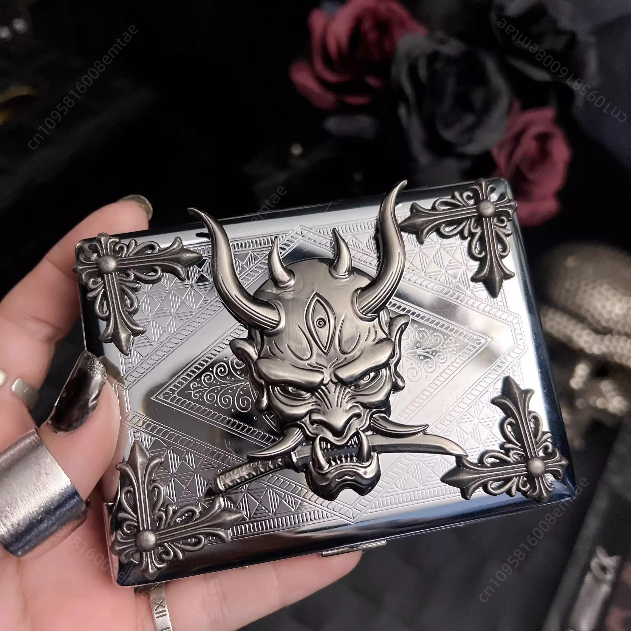 

Новая упаковка из 20 штук: креативные коробки для сигарет из нержавеющей стали, стильные и персонализированные коробки для сигарет, аксессуары для сигарет, подарки на праздники.