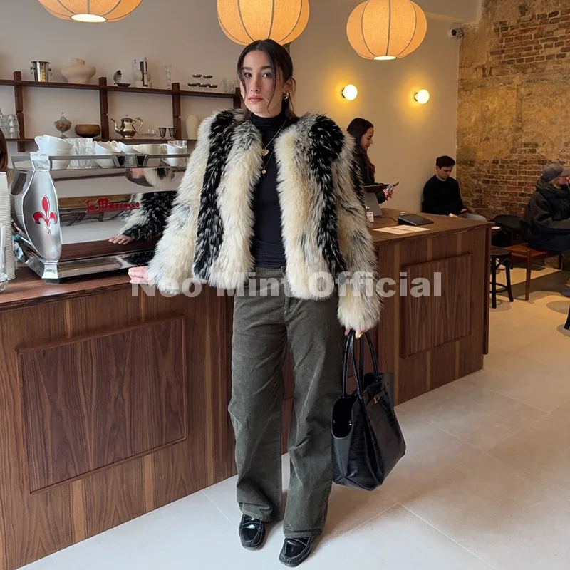 Neo Mint Luxury Brand Design Striped Patchwork Fur Jacket Women Winter Fluffy Faux Fox Fur Coats Chic Girls Thick Warm Outerwear