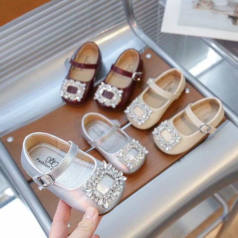 

Kids'Casual Shoes Low-Cut Shoes PU Leather Crystal Spring Shoes For Girls Hook and Loop Anti-slip Red Silver Shoes Size 23-34