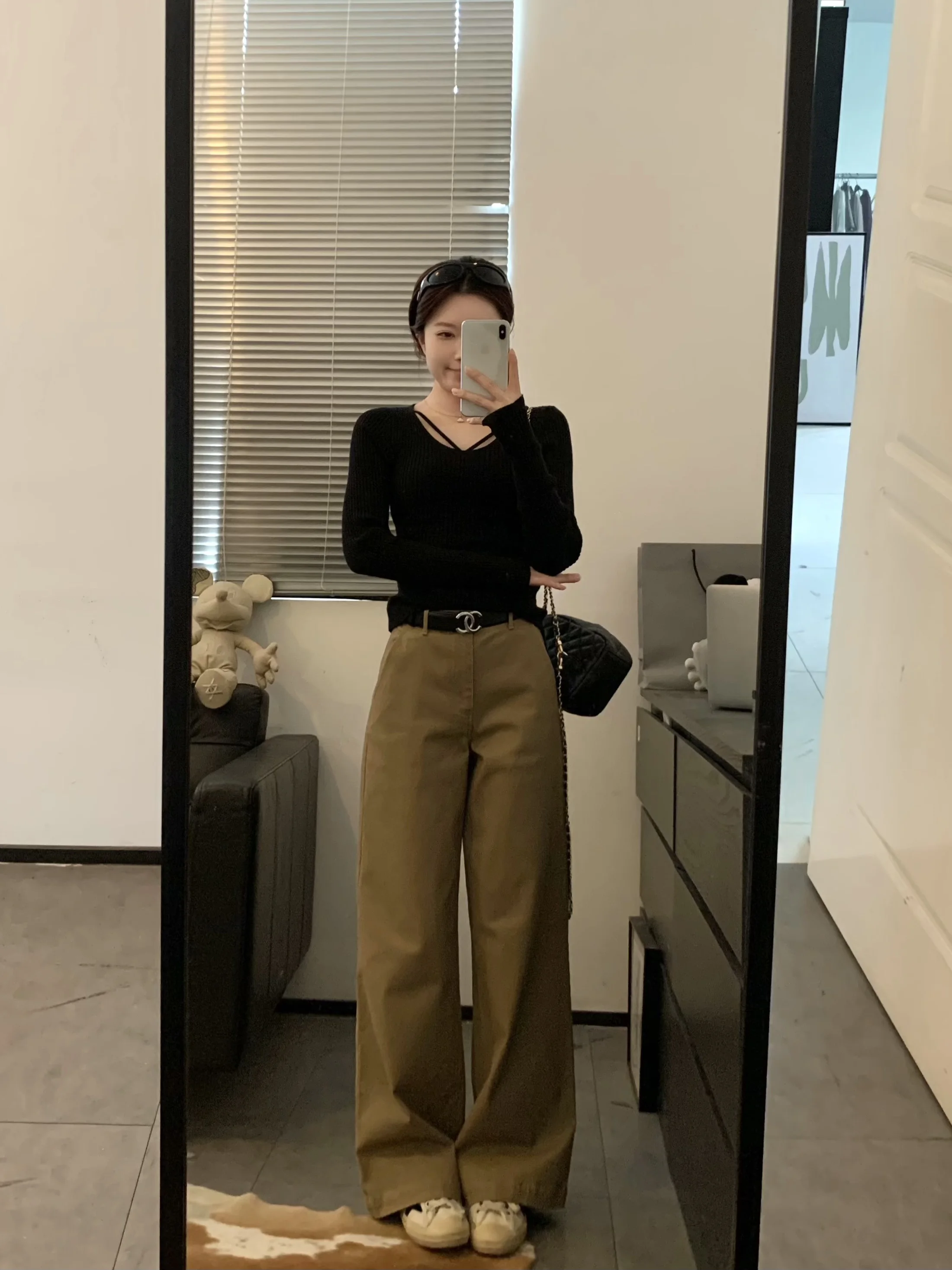 

Viiwen Slim Fit Long Sleeve Knitted Sweater Women's Base Layer Top Design Sensation Waist-Cinching Overhead Style