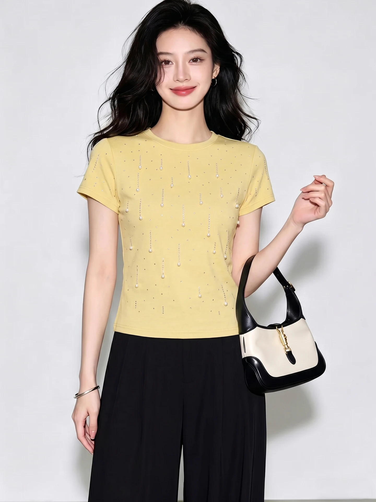 

Korean Style Short Sleeve T-Shirt Women's Fashion Simple Match Summer Heavy Bead Sense of High Level Versatile Top Commute Style