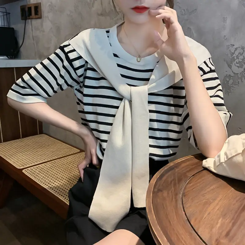 

DAYIFUN-Women's Round Neck Tshirts 2024 Knitwear Stripes Stitching Shawl Short Sleeve Crop Tops Tees Female Summer T-shirts