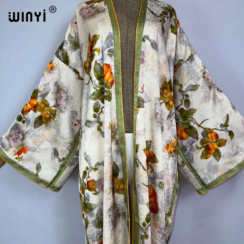 WINYI kimono jesienne wysokiej jakości dwustronne nadruki sukienka jedwabna plażowe kardigan w stylu Boho eleganckie okrycie plażowe damskie Kimono