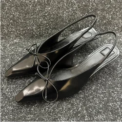 Seksowne szpiczaste Toe muły czółenka damskie letnie sandały na niskim obcasie Slingback kobiece modne Retro biuro łuk designerskie sandały damskie