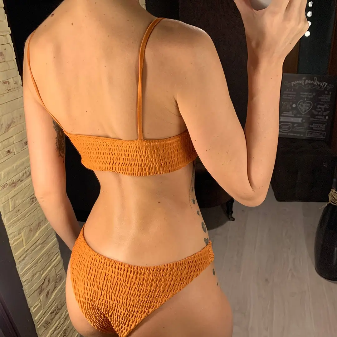Sexy, mit Falten versehener Bikini mit Schmetterlingsmuster, Damen-Badeanzug, zweiteiliges Bikini-Set, Badebekleidung, Damen-Badeanzug, Modell V713. – Detail 5