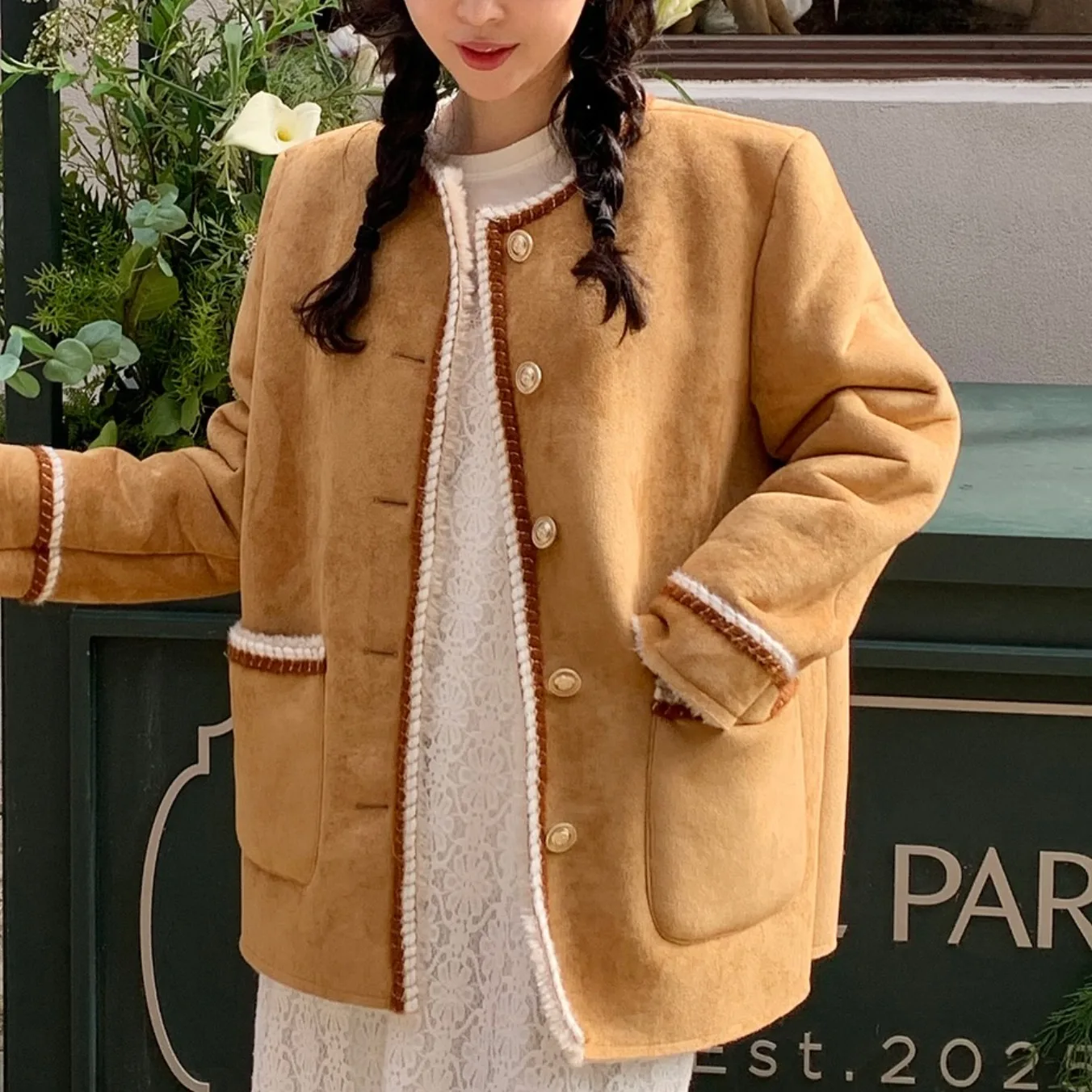 Modny płaszcz damski na jesień i zimę, dwuwarstwowy, ciepły, uniwersalny, z mieszanki bawełny, prosty krój.