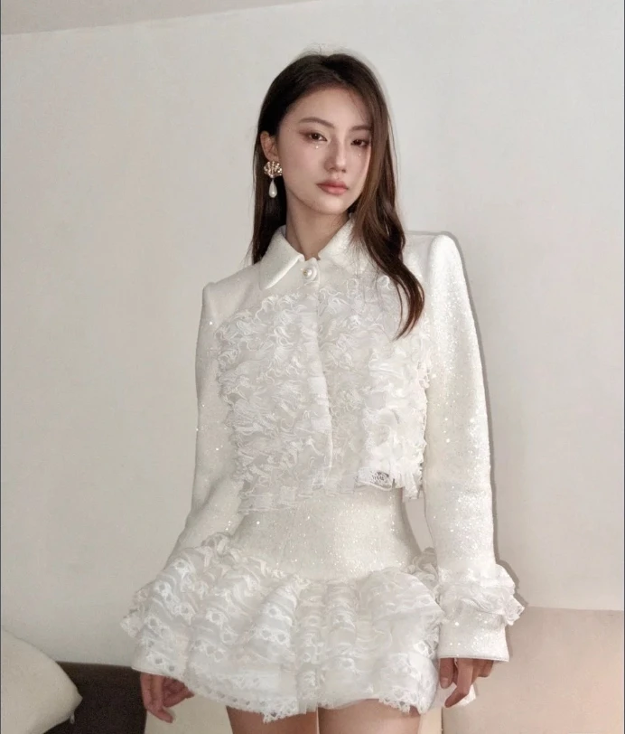 2024 Summer and Autumn New High Quality Women's Clothing Lotus leaf edge bead lace lace coat and skirt set 0722