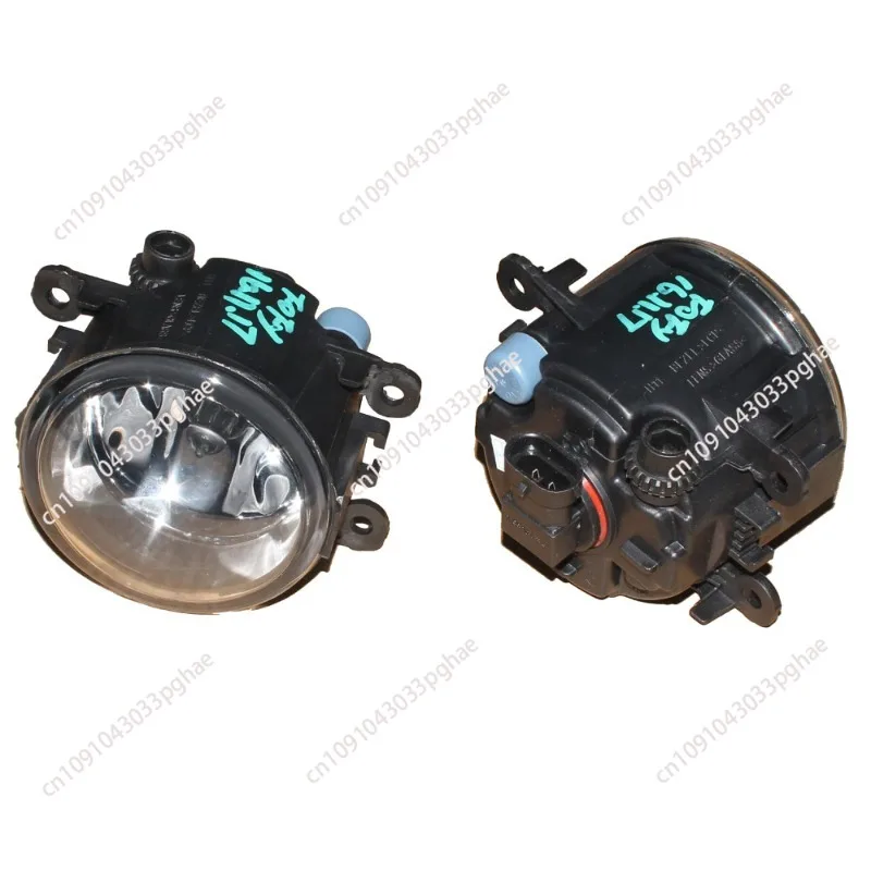 

Auto parts for fog lamp 2N1115201AB