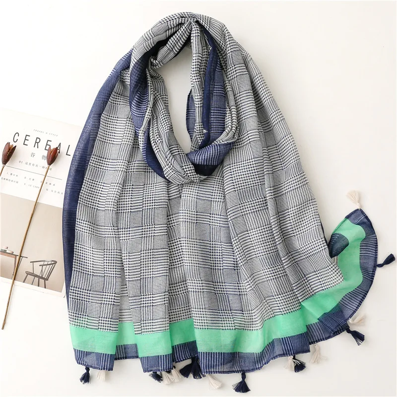 

Spring Autumn Winter Women Fashion Tassle Design Voile Cotton Feeling Travel Pashmina Breathable Plaid Printed Long Scarf