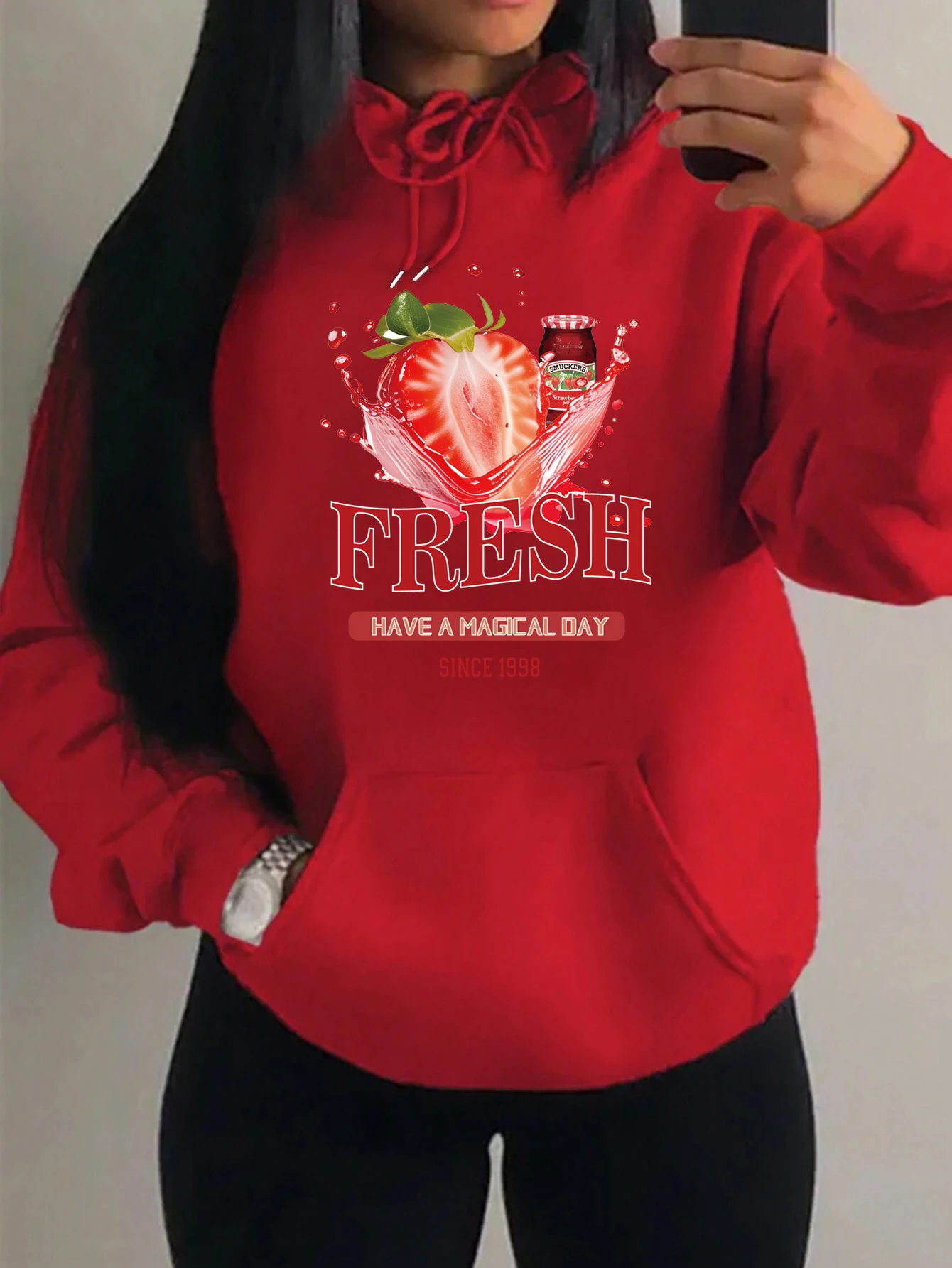 Fresh Canned Strawberries Design Hoodies Female Autumn Y2K Multicolor Womenswear Fleece Hip Hop Pullover Pocket Loose Streetwear