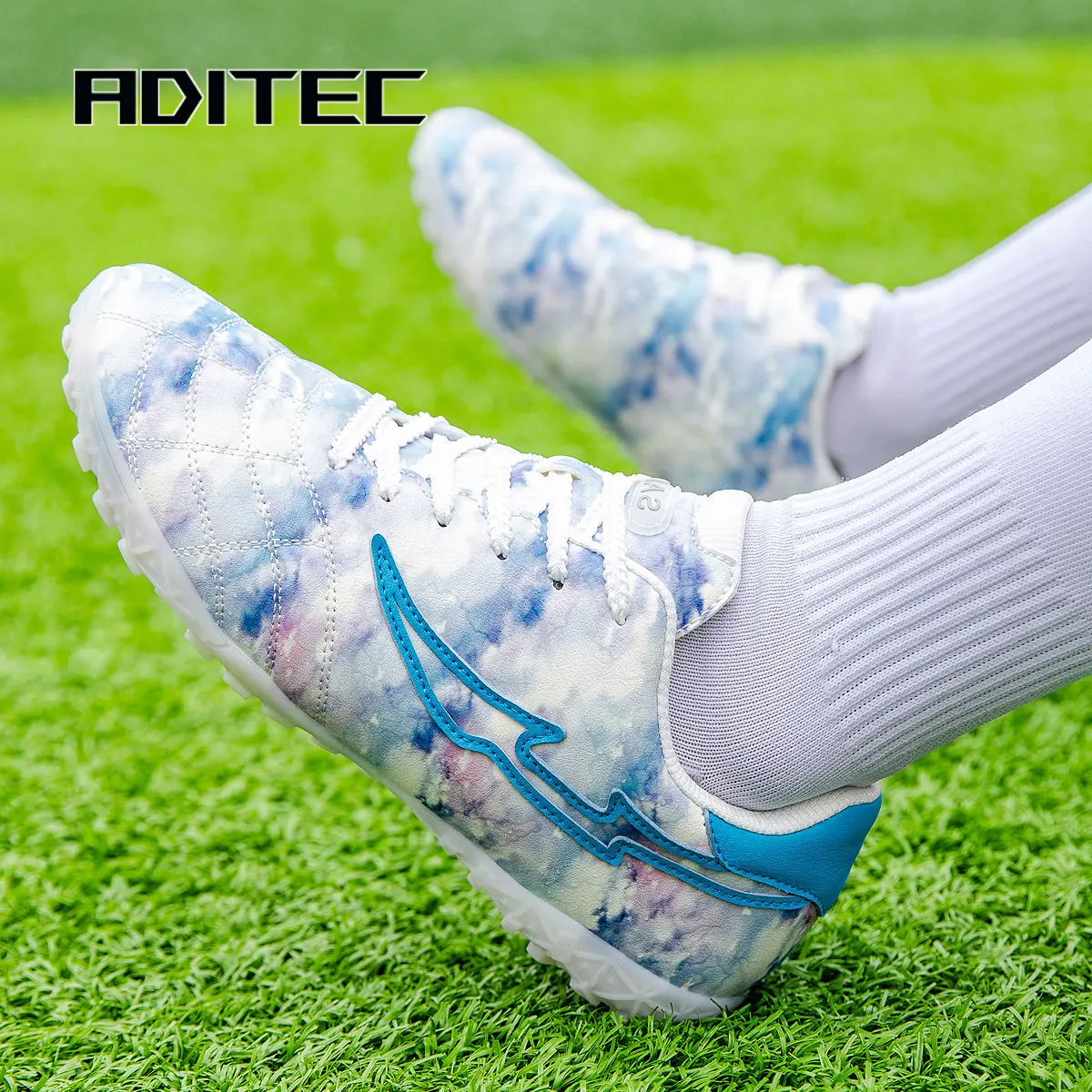 Fluorescent football shoes Futsal pro unisex football shoes HG Ankle football boots Rainy outdoor grass football shoes