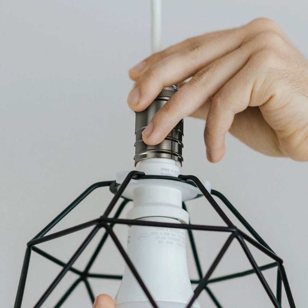 

2pcs E27 Lamp Holder Vintage Die Casting Light Socket Knob Retro Hanging Bulb Socket Pendant Adapter Heat Resistant Metal Base