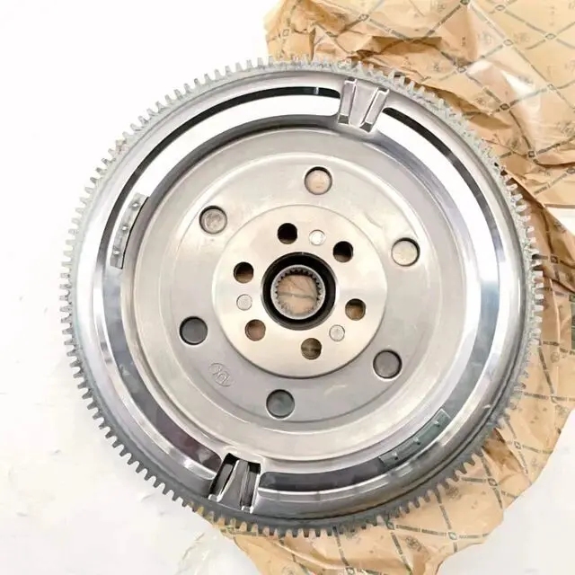 Auto parts High quality The flywheel components OE number 1005020GH052 for JAC S3