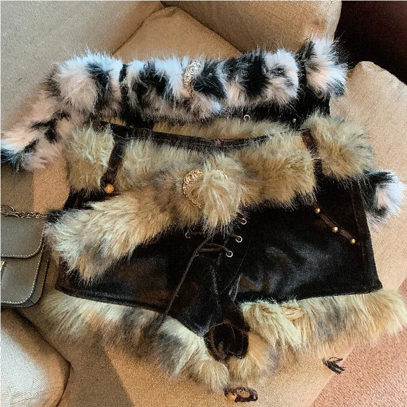 Fashion Women's Fur Patchwork Shorts Vintage High Waist Wide Leg Shorts Chic Short Pants Autumn Winter New