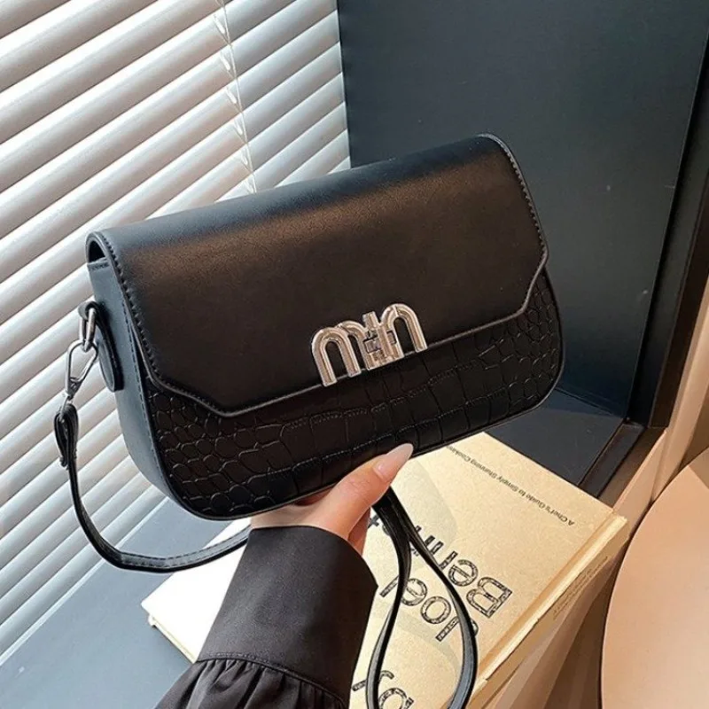 Trendy Square Leather Crossbody Bag Women Handbag Designer Shoulder Tote Purse Elegant Luxury Diaper Bag