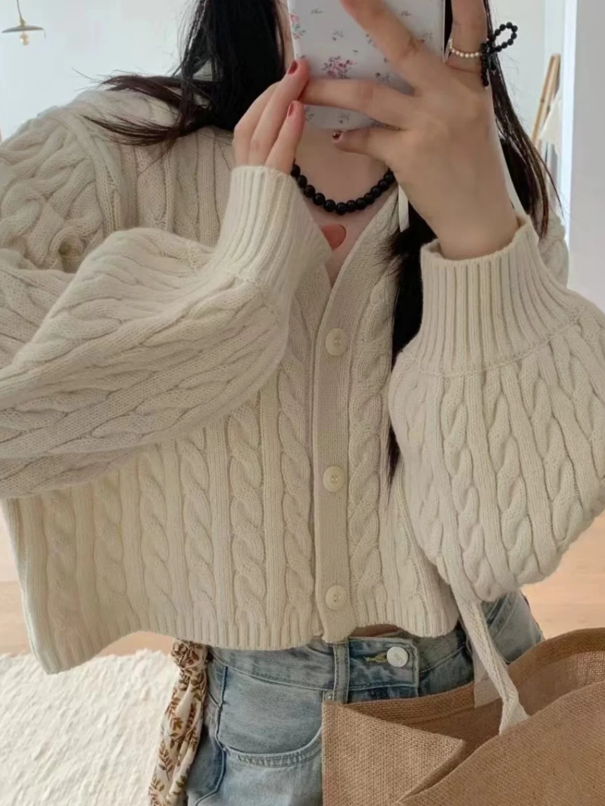 

Retro Knitted Sweater Coat Women's ort Sle Loose Lantern Sve V-Ne Twist Weave Knit Open Cardigan Korean Sle Winter...
