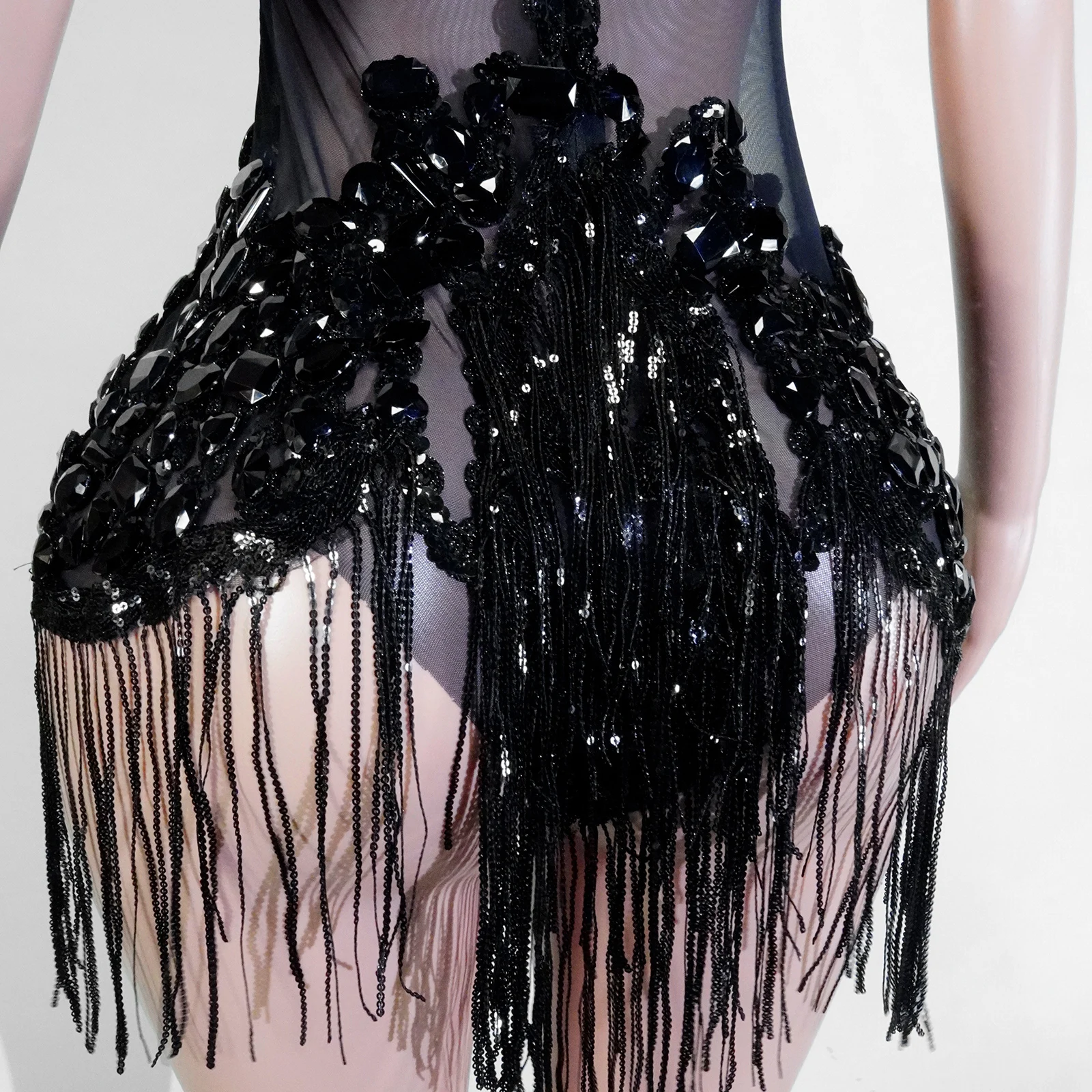 ショーガールコスチューム スパークルブラックラインストーン シースルーボディスーツ フリンジスパンコール ダンスウェア パフォーマンス ドラッグ ナイトクラブ セレブレート