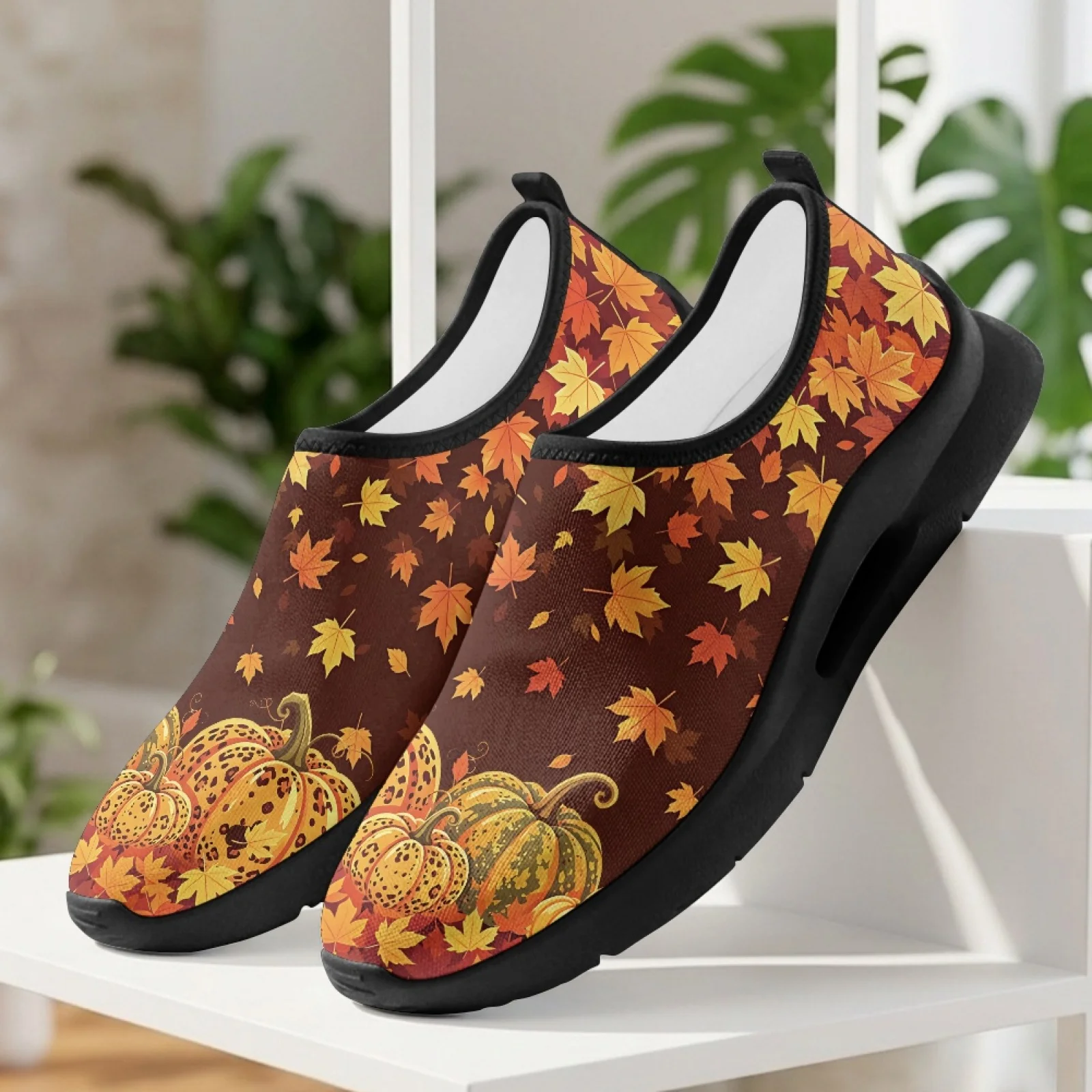 PENSTROLL Casual Low Top Tennis Shoes Non Slip Breathable Casual Shoes for Everyday Men Maple Leaf Pumpkin
