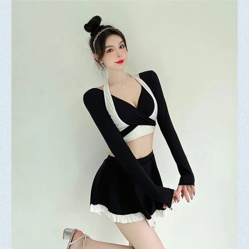 2024 Summer Sexy Women Two-Piece Swimwear Swimsuit Black Korean Style 2 Piece Swimwear Slim Student Hot Spring Bikini