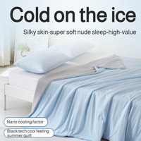 Summer Cool Comfortable Single Thin Quilt Machine Washable Conditioner Quilt Student Dormitory Quilt Bedding Casual Blanket