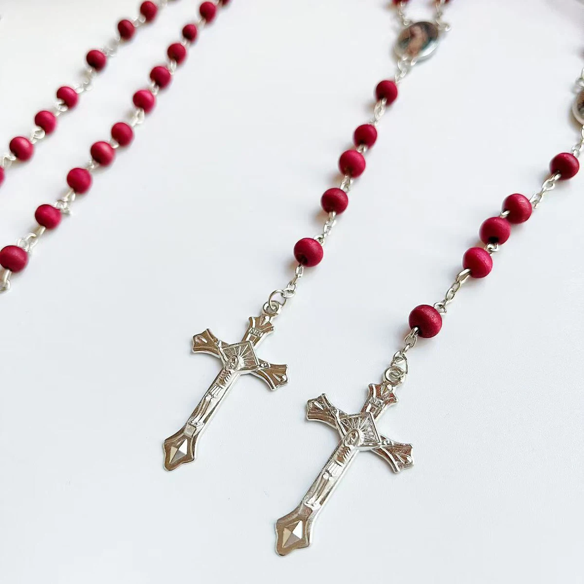 Our Lady of Guadalupe Rose Petal Scented Rosary - 12 Pcs Recurdos De Bautizo Rosario