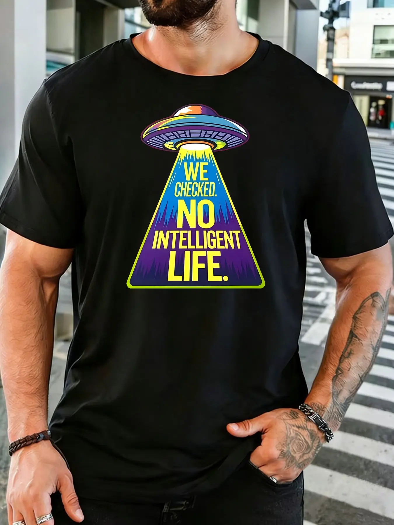 Vintage Mens Soft Cotton Tee Retro UFO Triangle Funny Text Print Outer Space Alien Lover Crew Neck Short Sleeve T Shirt For Guys
