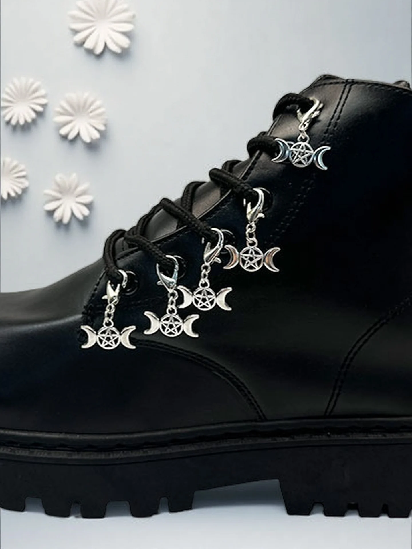 5 Gothic Vintage Alloy Star and Moon Starry Sky Jewelry Pendants, Suitable for Autumn Shoes and Boots, Fashionable Detachable DIY Cool and Unique Zinc Alloy Material, Lightweight, Shoe Charms, Suitable for Men and Women, DIY Shoe and Boot Accessories, Heel Pendant Decorations