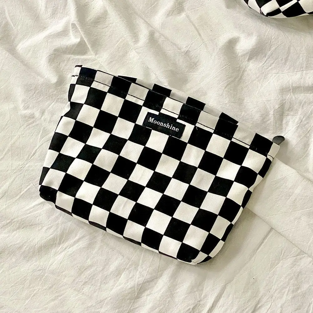 

Cosmetic Bag For Female Students Advanced Sense Cosmetics Storage Bag Portable Large Capacity Simple Chessboard Washing Bag